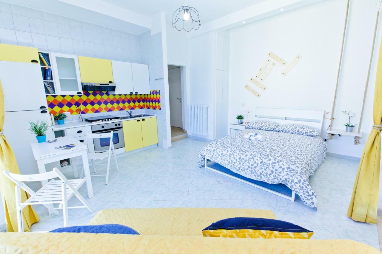 On The Beach Sea-View&Kitchen In Room Salernes Extérieur photo
