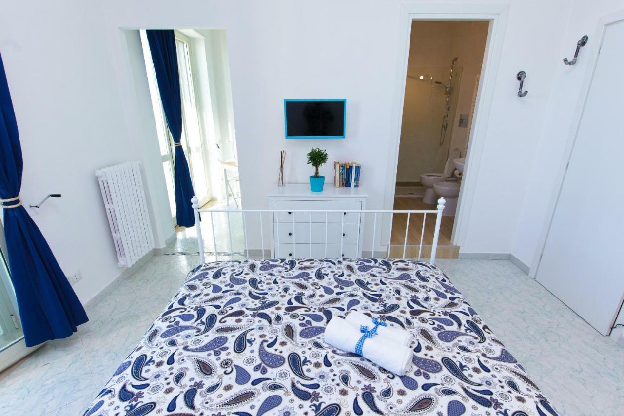 On The Beach Sea-View&Kitchen In Room Salernes Extérieur photo