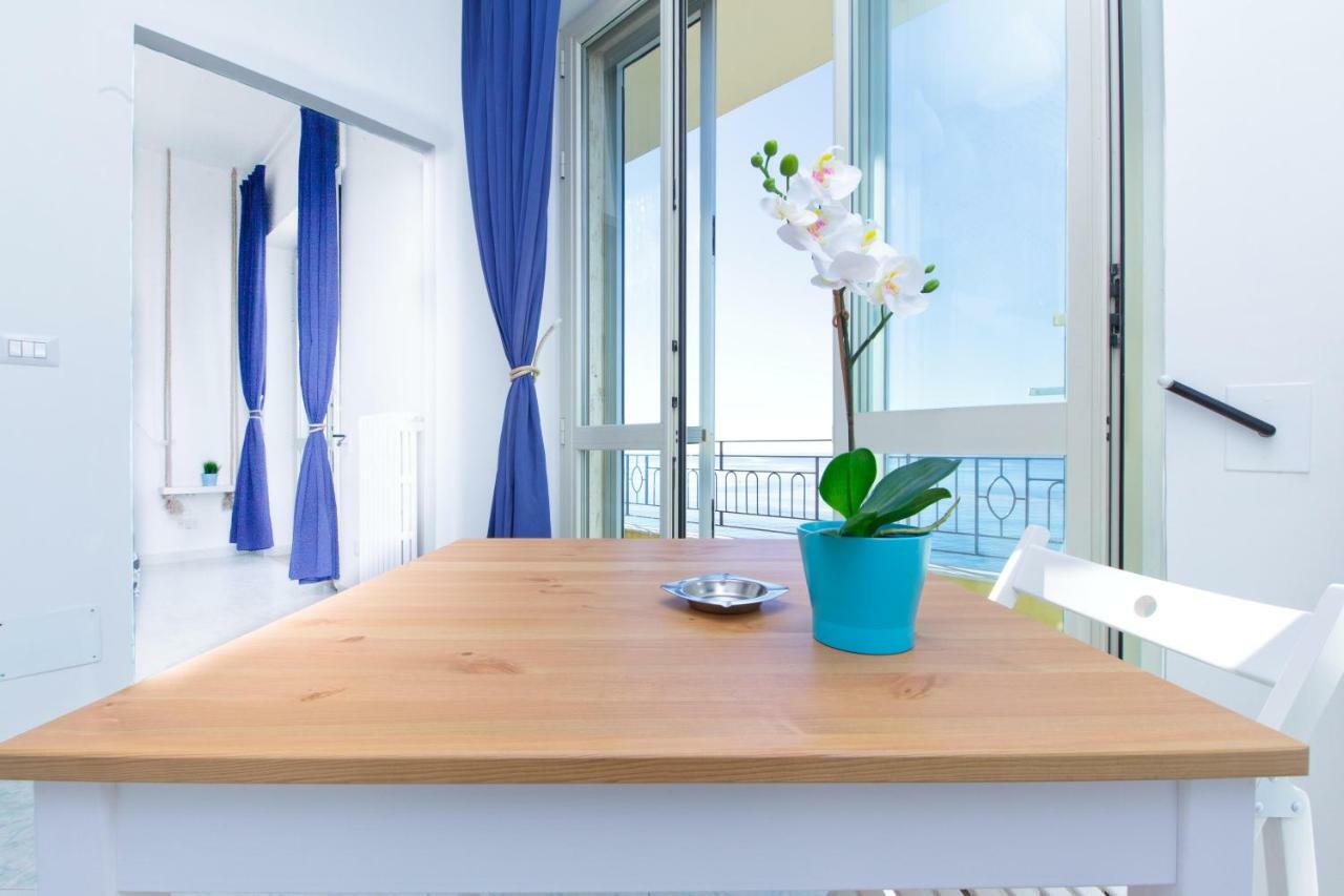 On The Beach Sea-View&Kitchen In Room Salernes Extérieur photo