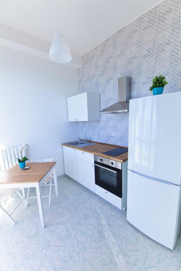 On The Beach Sea-View&Kitchen In Room Salernes Extérieur photo