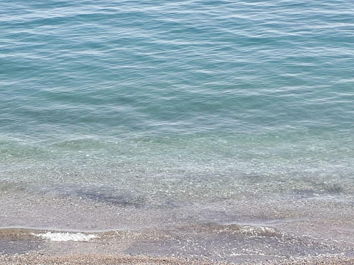 On The Beach Sea-View&Kitchen In Room Salernes Extérieur photo